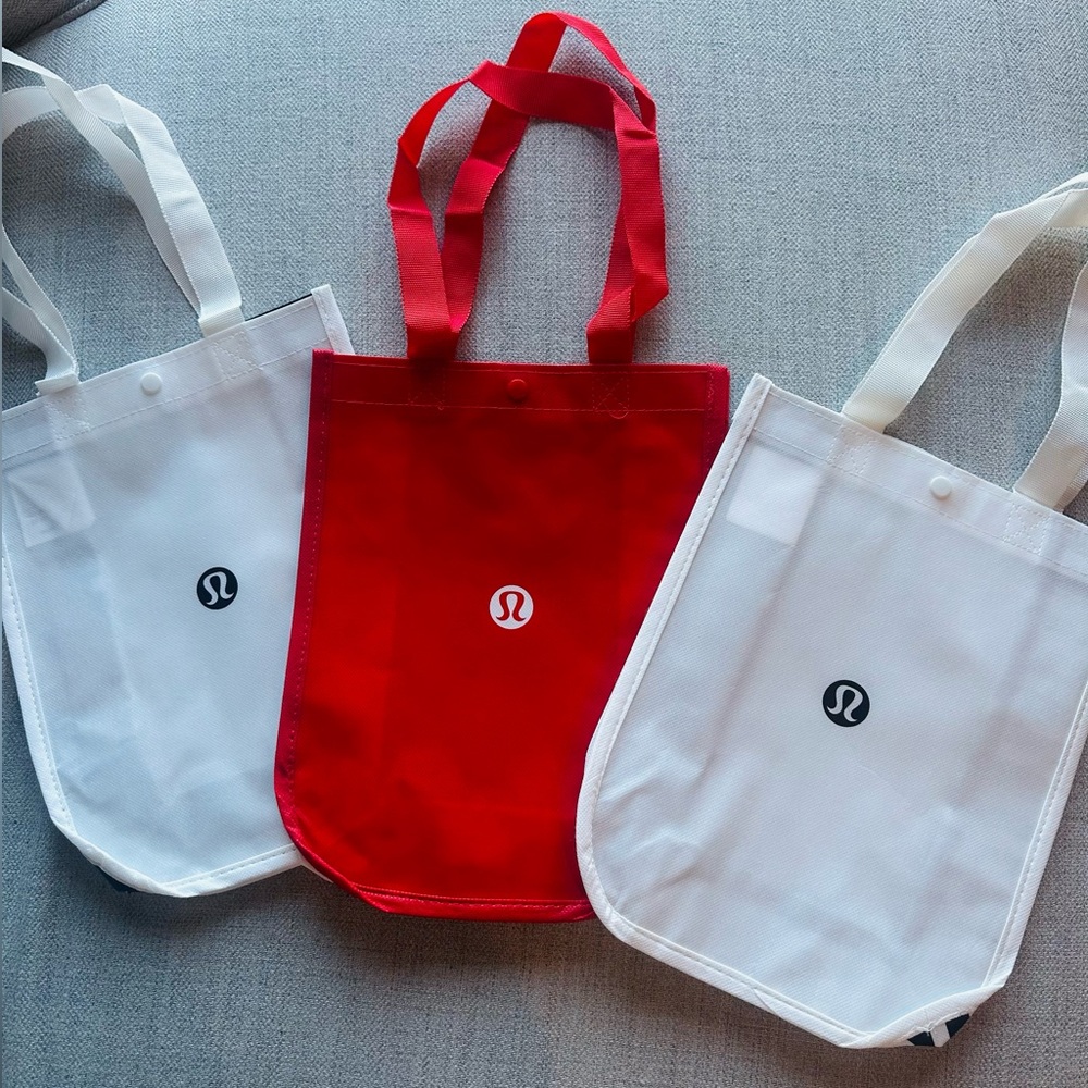 lululemon athletica Red and White Mini Tote Bags (Set of 3)